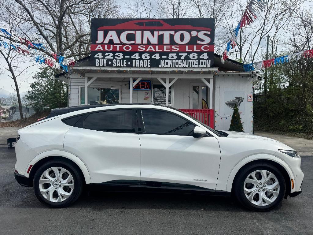 2022 Ford Mustang Mach-E Premium RWD