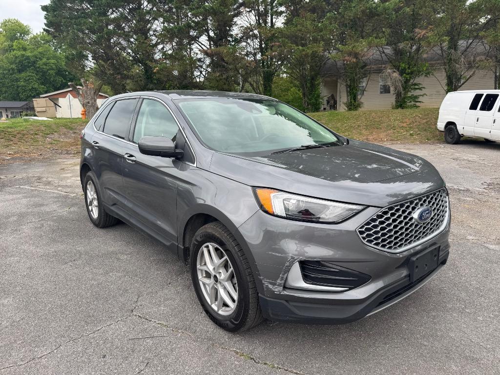 2024 Ford Edge SEL AWD's photo
