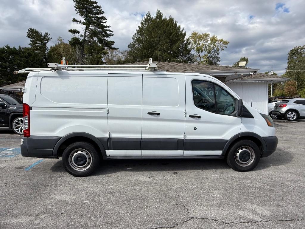 2015 Ford Transit Base