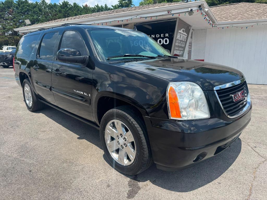 2007 GMC Yukon's photo