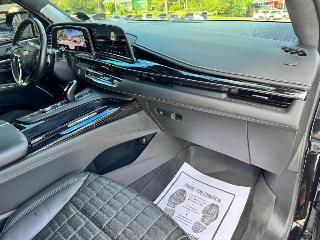 2023 Cadillac Escalade ESV V-Series - Photo 38