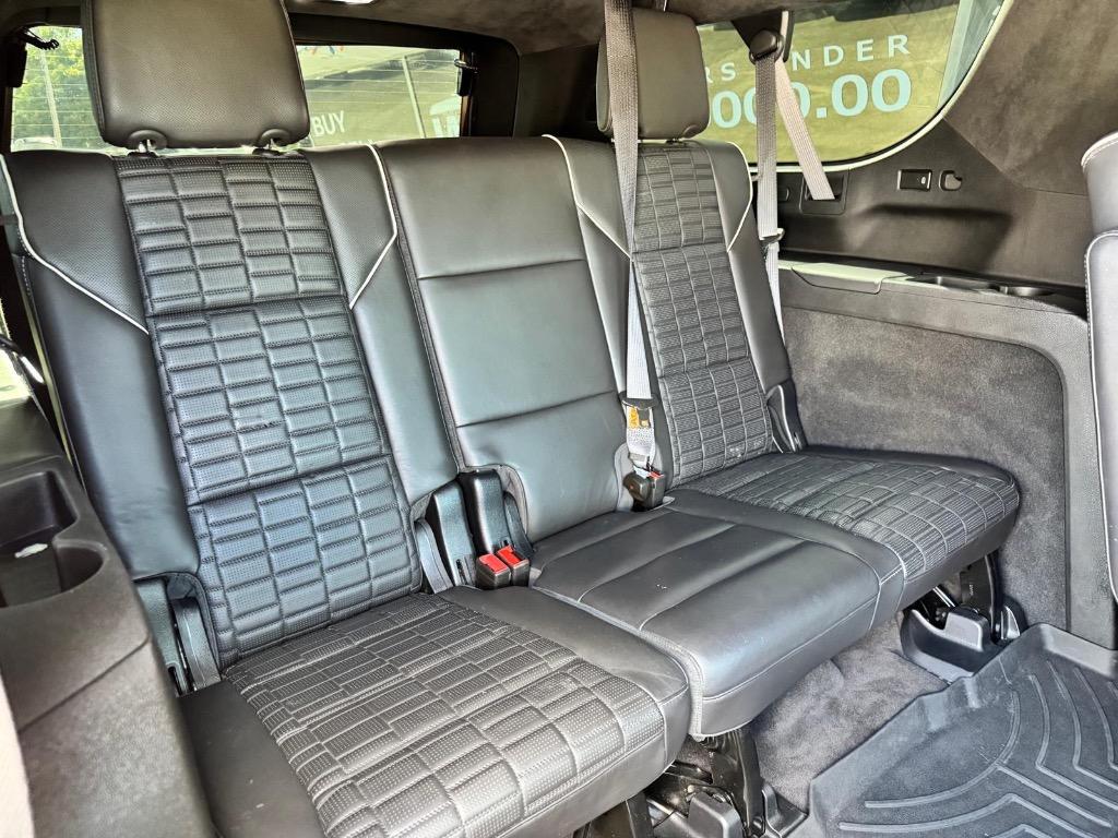 2023 Cadillac Escalade ESV V-Series - Photo 24