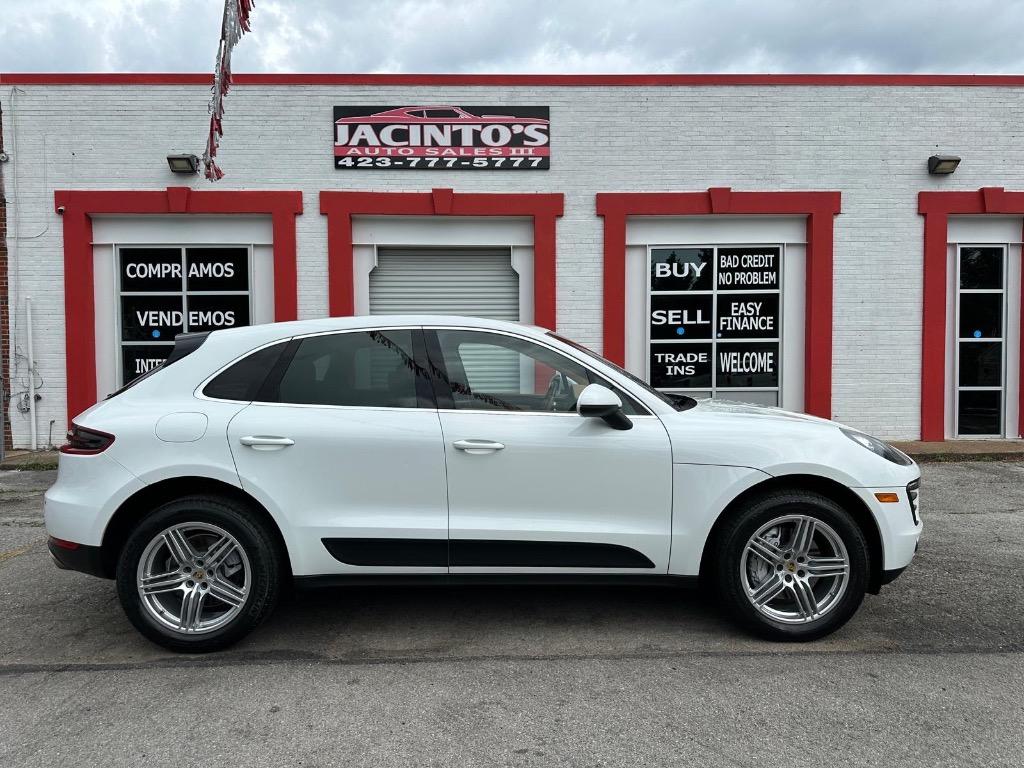 2015 Porsche Macan