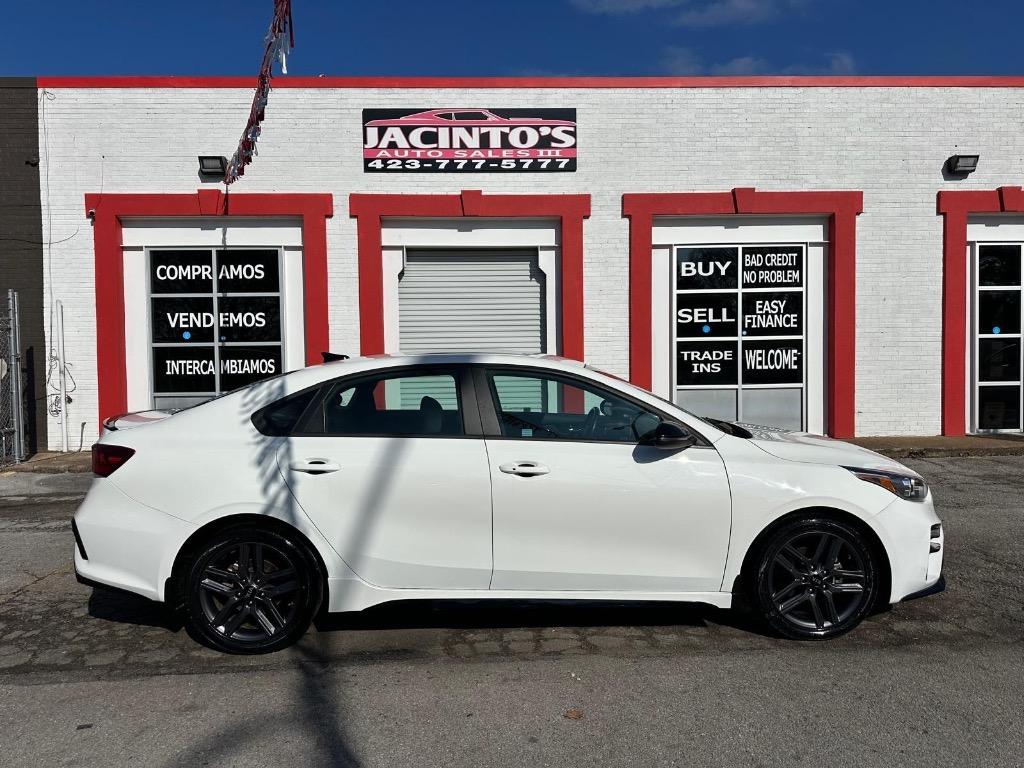 2021 Kia Forte GT-Line's photo