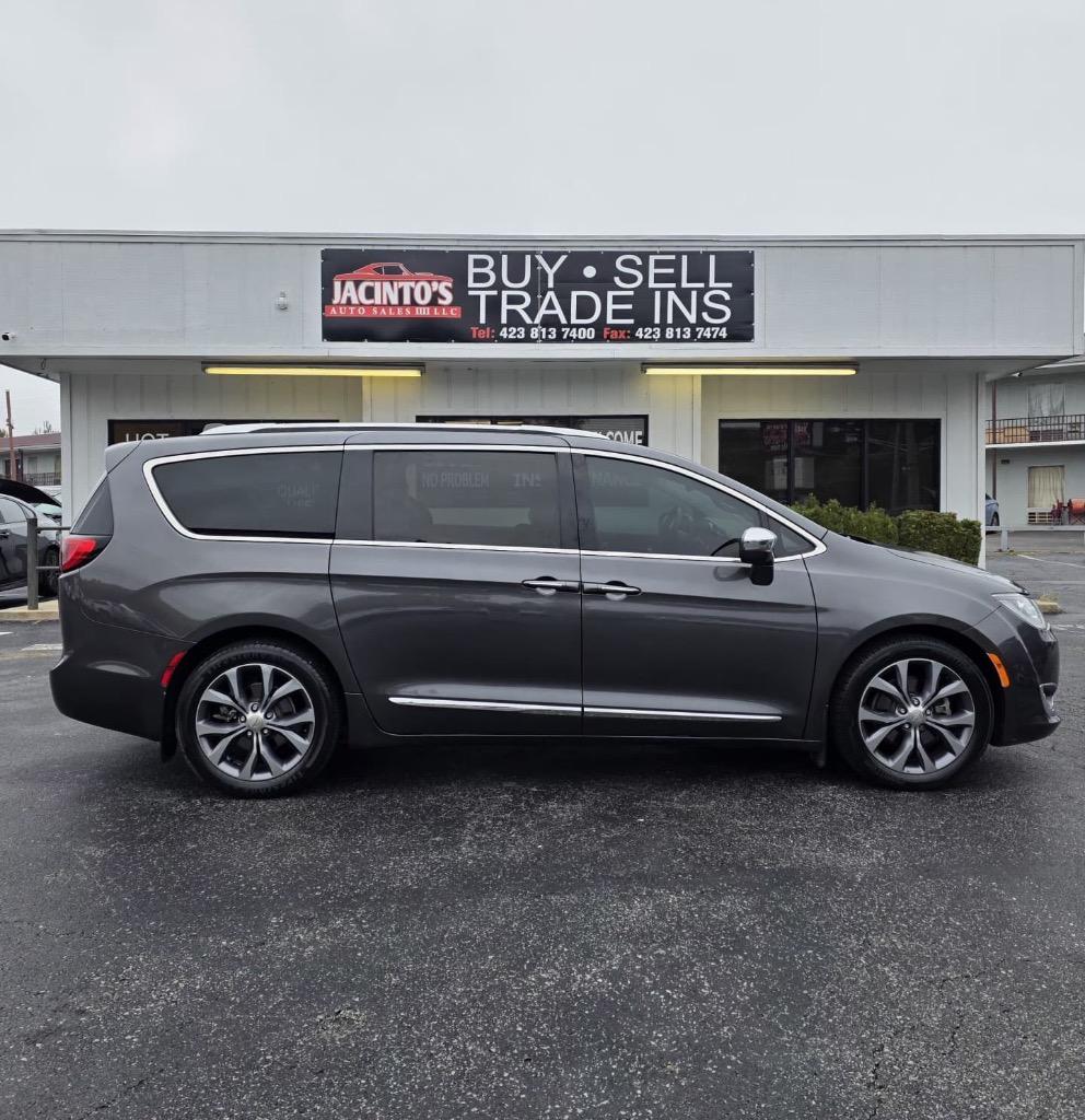 2017 Chrysler Pacifica Limited