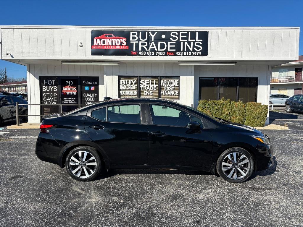 2021 Nissan Versa Sedan SR