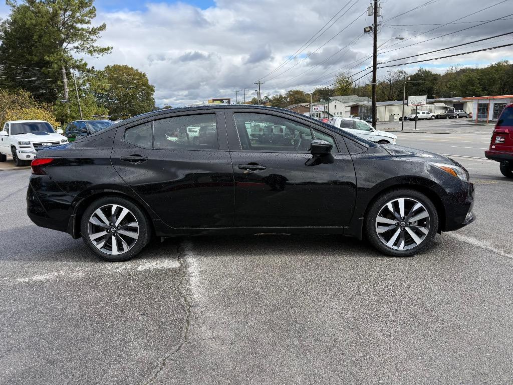 2021 Nissan Versa Sedan SR
