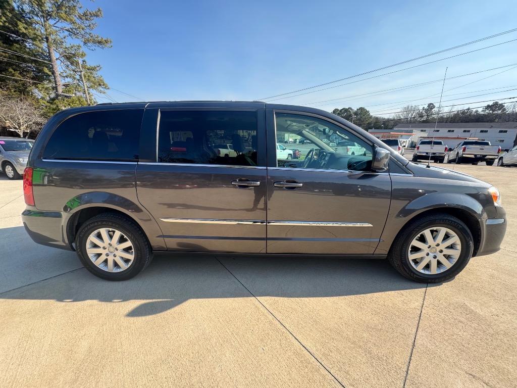 2015 Chrysler Town & Country Touring