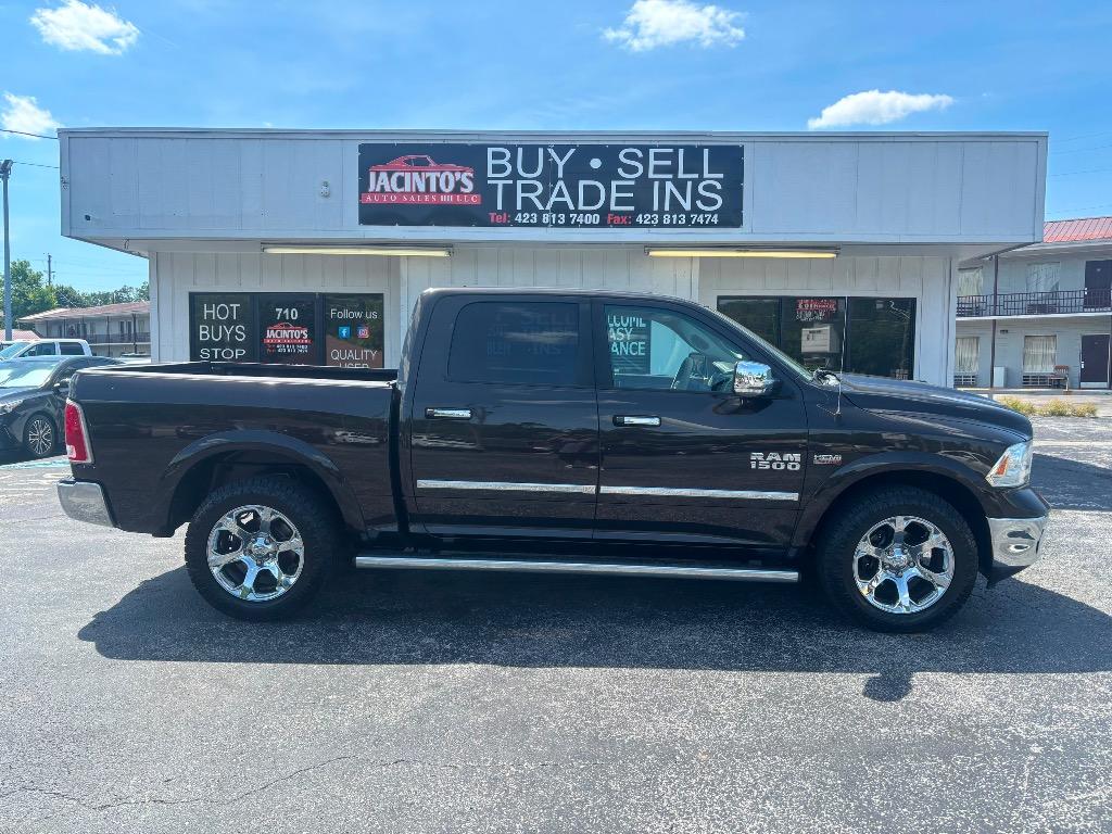 2016 RAM 1500 Laramie 4x4 Crew Cab 5'7's photo
